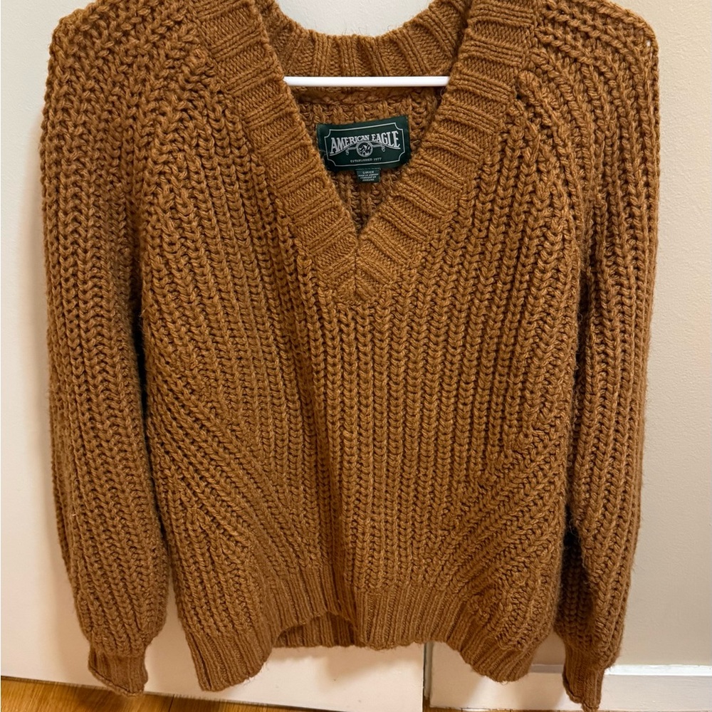 American Eagle Outfitters Women's Brown V-Neck Sweater